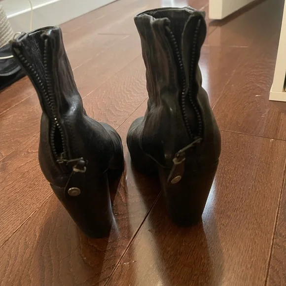 Rag and Bone black booties - Picture 2 of 2